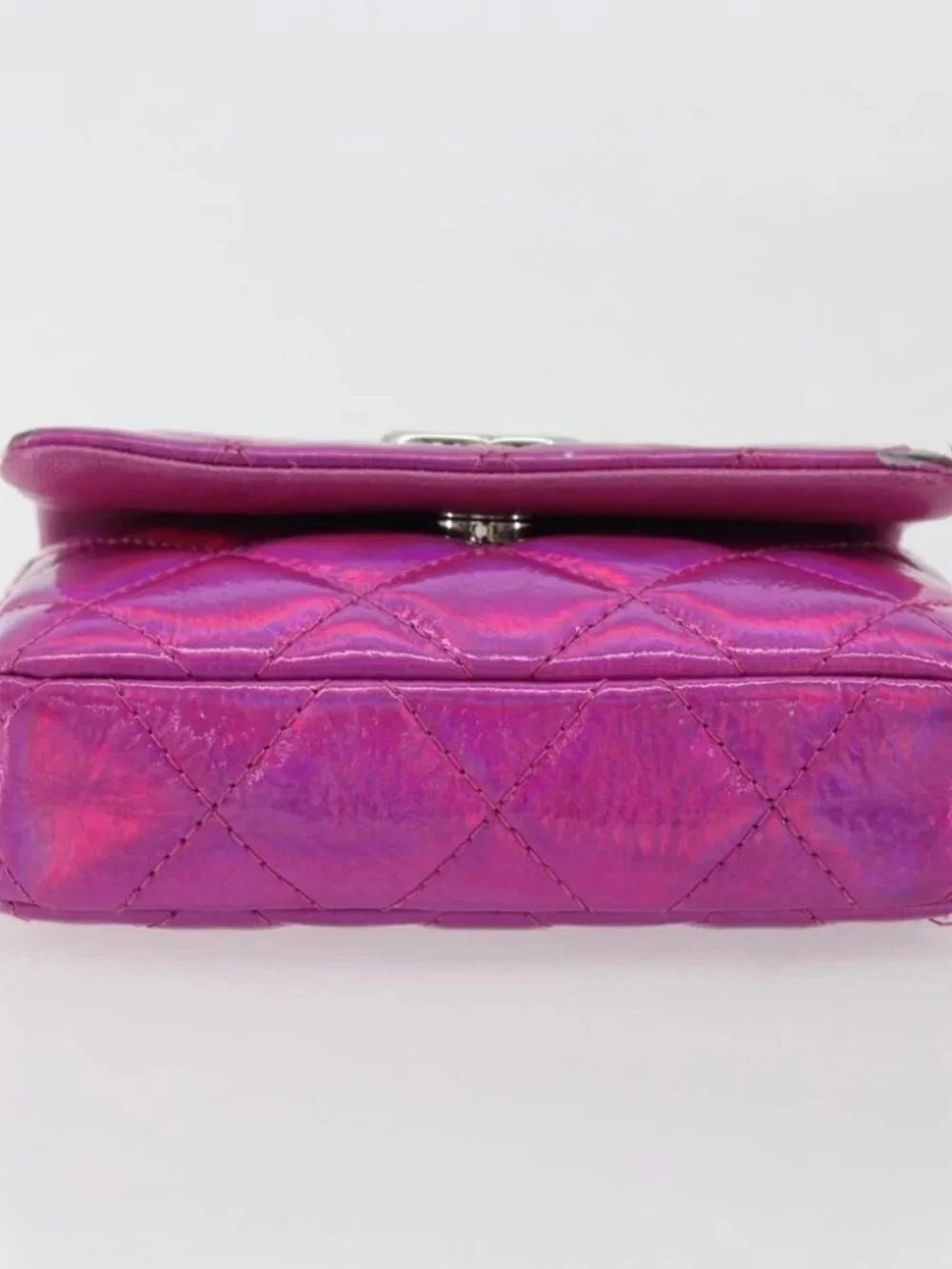 CHANEL Matelasse Carabiner Pouch Patent leather Pink Silver CC Auth YKZ1380A